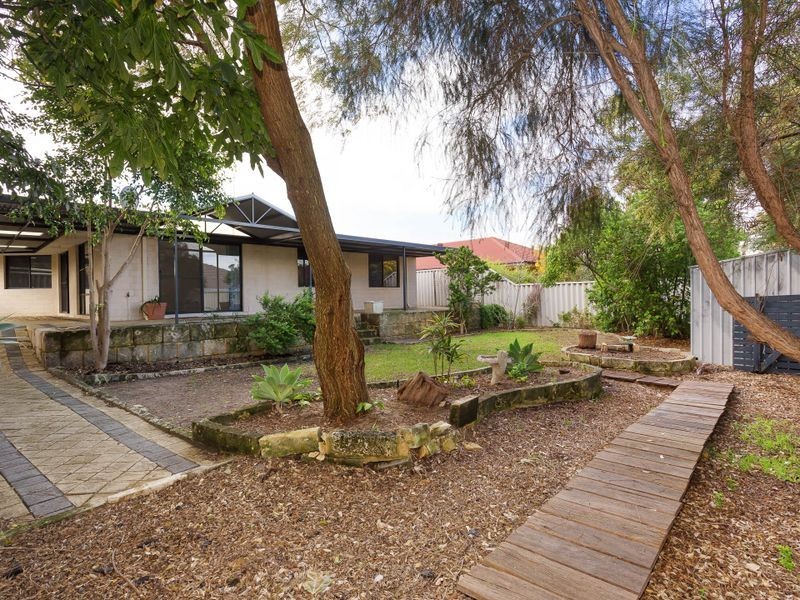 11 Kabbarli Court, South Lake WA 6164