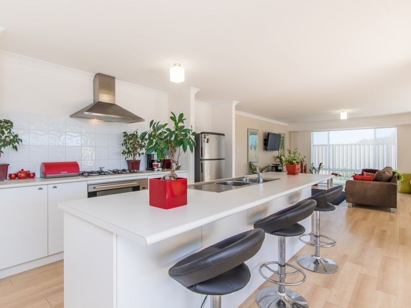 21 Eaton Way, Baldivis WA 6171