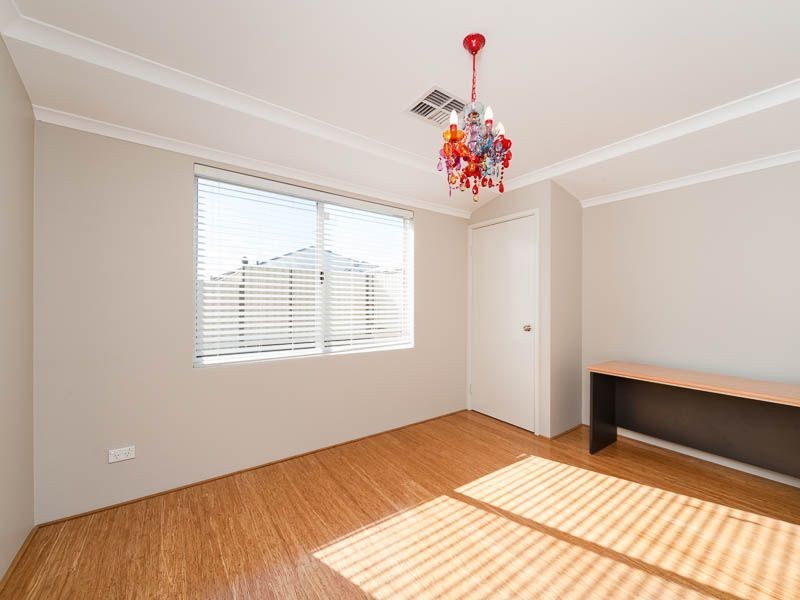 3 Normanby Bend, Success WA 6164