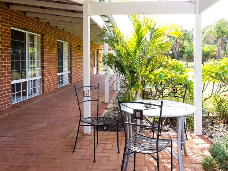 672 Hopkinson Road, Byford WA 6122