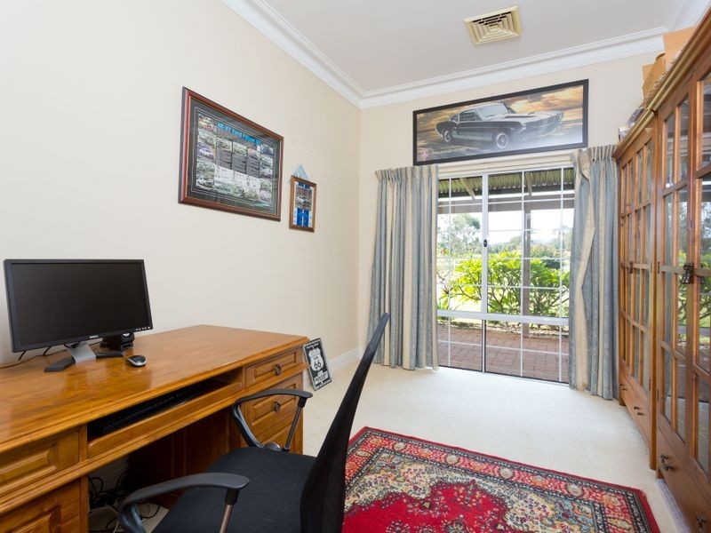 672 Hopkinson Road, Byford WA 6122