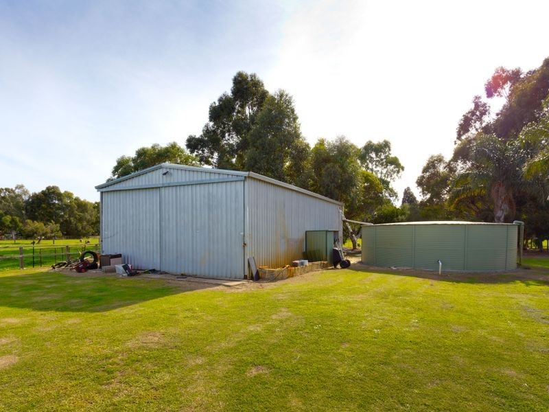 672 Hopkinson Road, Byford WA 6122