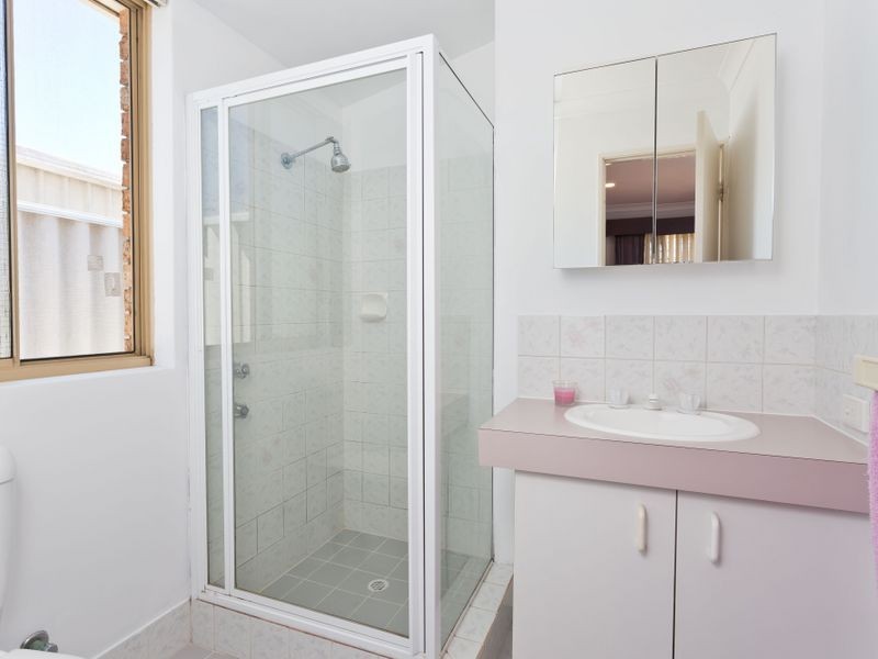 15 Tulipwood Place, South Lake WA 6164