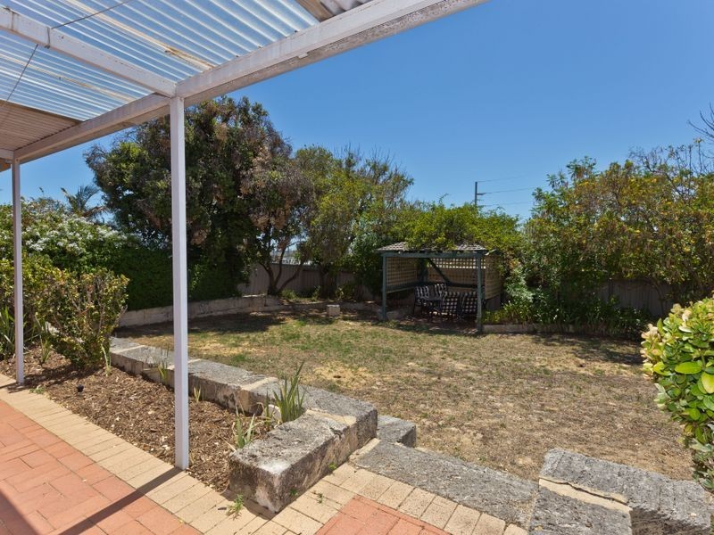 15 Tulipwood Place, South Lake WA 6164