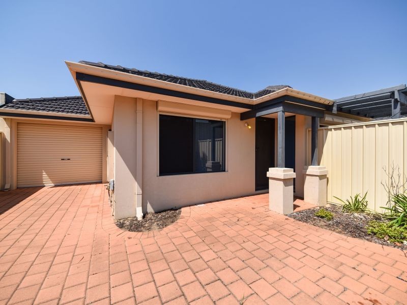 4/52 Bayview Terrace, Yangebup WA 6164