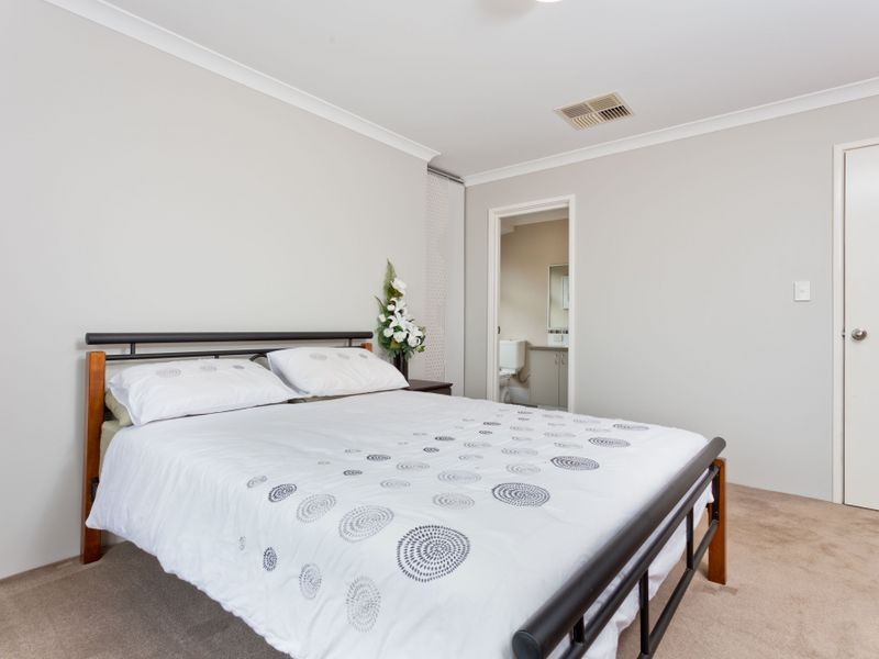 379 Wright Road, Piara Waters WA 6112
