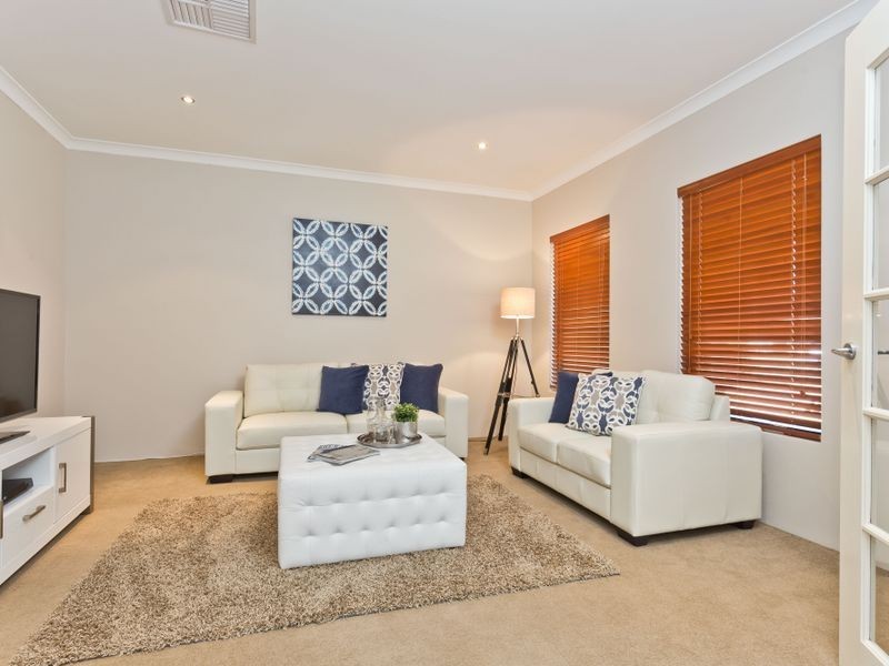 193 Gaebler Road, Aubin Grove WA 6164