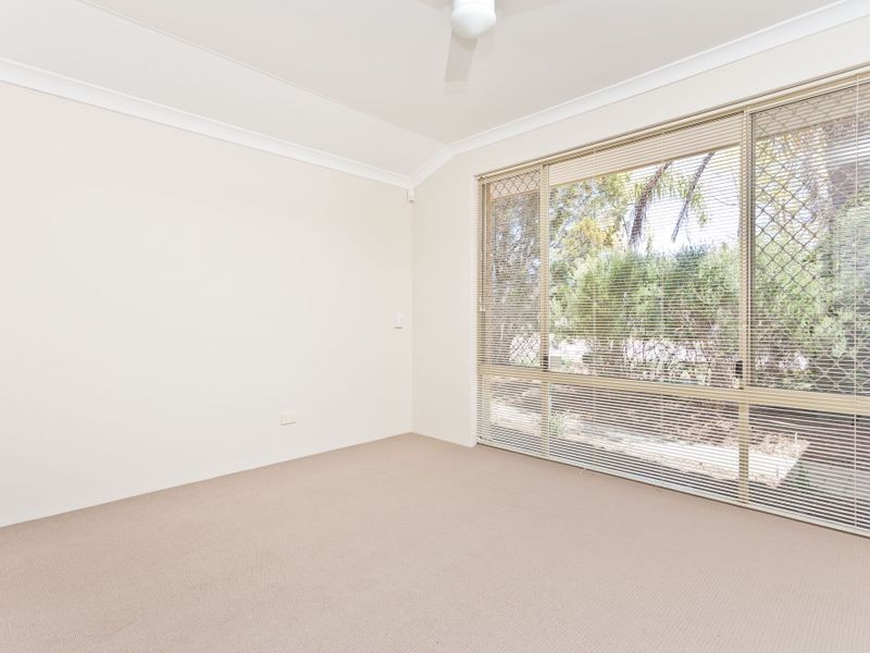39 Citrus Loop, South Lake WA 6164