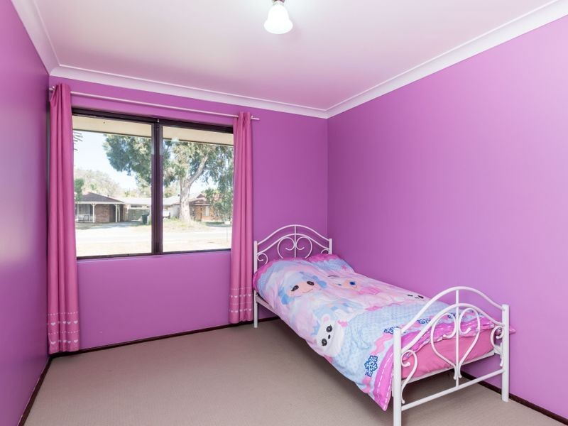 24 Glenbawn Drive, South Lake WA 6164