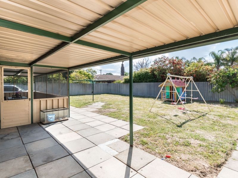 24 Glenbawn Drive, South Lake WA 6164