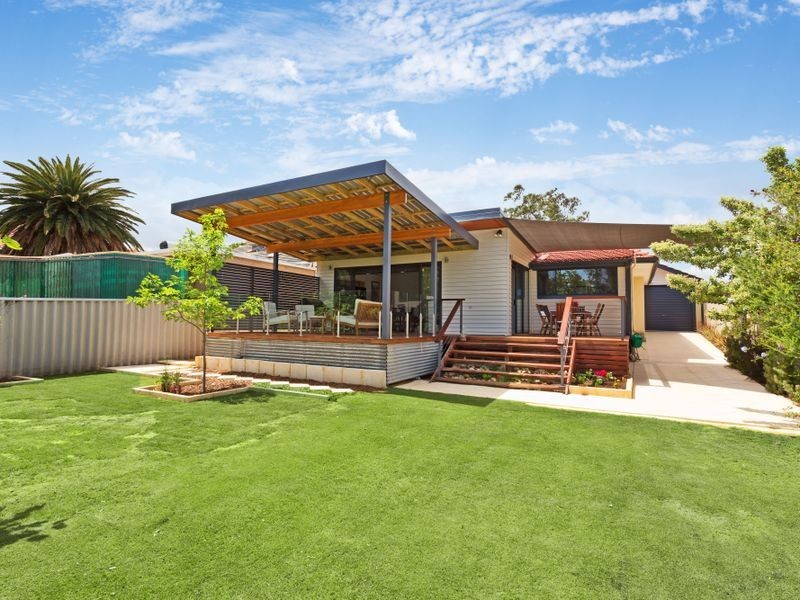 27 Arthur Road, Hamilton Hill WA 6163