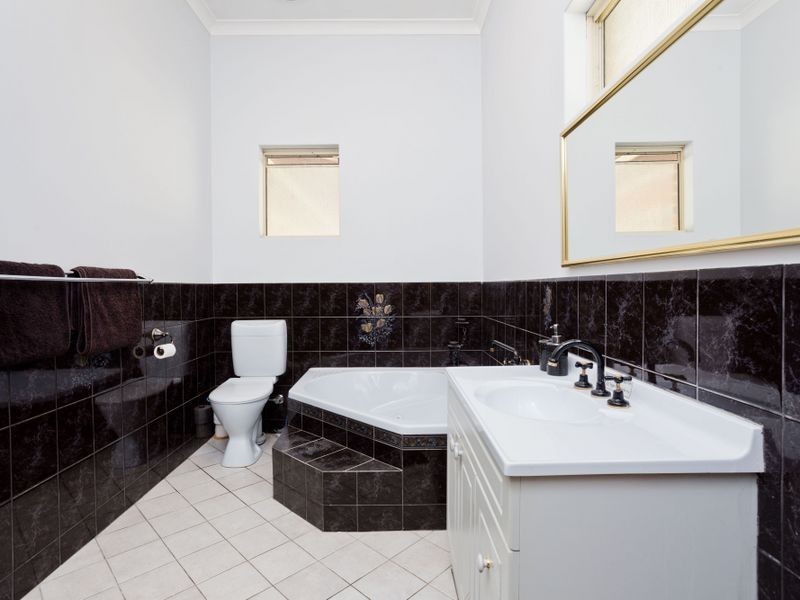 648 Rowley Road, Oakford WA 6121