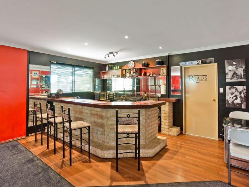 648 Rowley Road, Oakford WA 6121