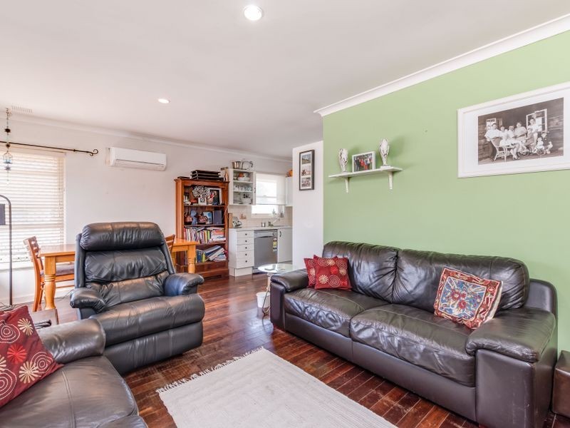 32 Archidamus Road, Coolbellup WA 6163