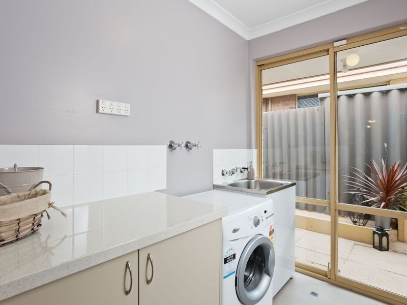 117 Elderberry Drive, South Lake WA 6164