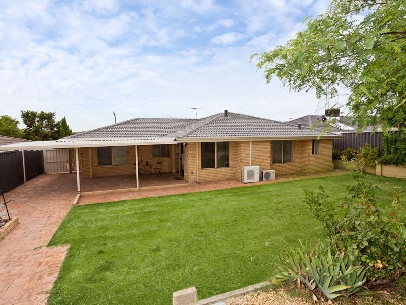 117 Elderberry Drive, South Lake WA 6164