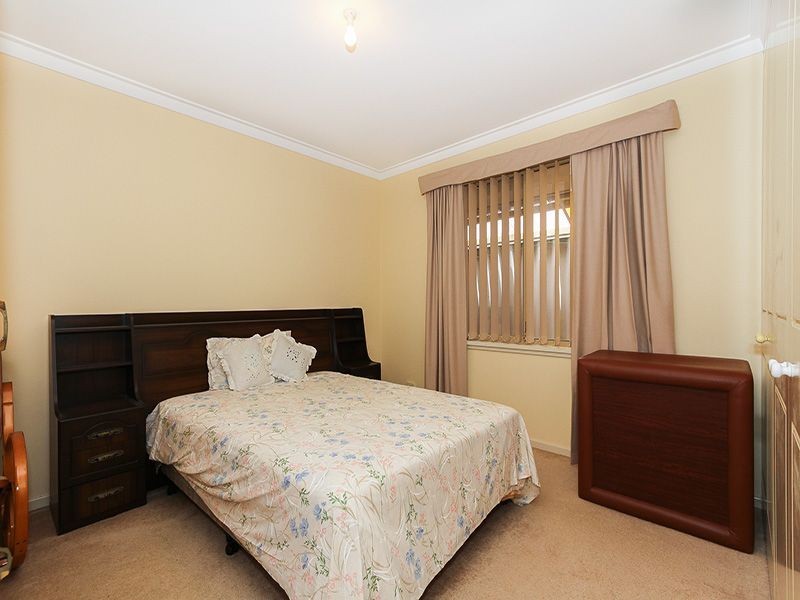 2/15 Watercress Gardens, Spearwood WA 6163