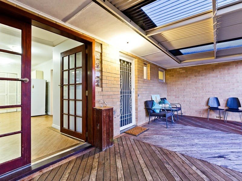 35 Doolette Street, Spearwood WA 6163