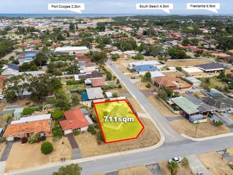 9 Cobine Street, Spearwood WA 6163