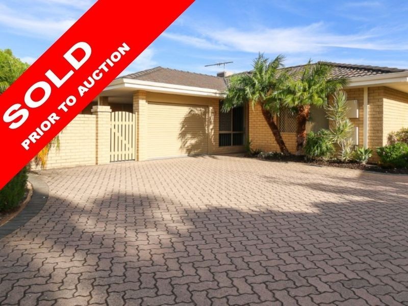1/2 Bramston Street, Spearwood WA 6163