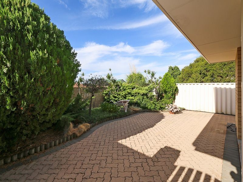 1/2 Bramston Street, Spearwood WA 6163