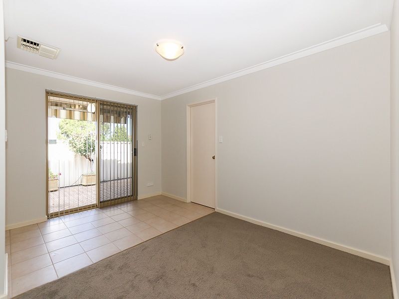 1/2 Bramston Street, Spearwood WA 6163