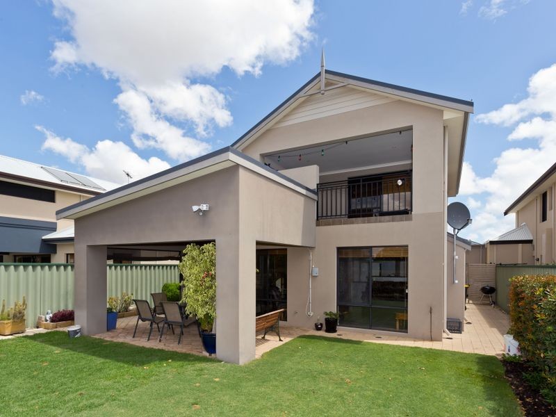 4 Tathra Lane, Aubin Grove WA 6164