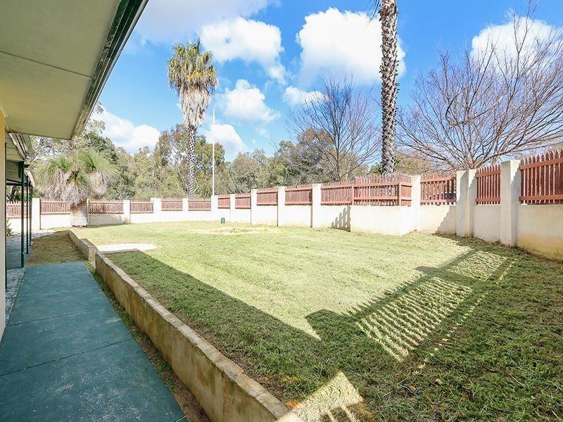 18 Escalus Street, Coolbellup WA 6163