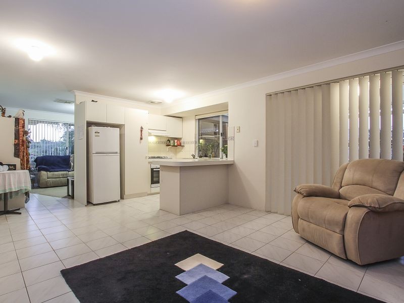 4 Shady Grove, Yangebup WA 6164