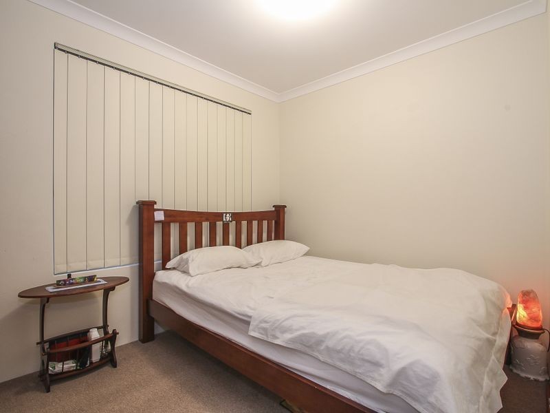 4 Shady Grove, Yangebup WA 6164