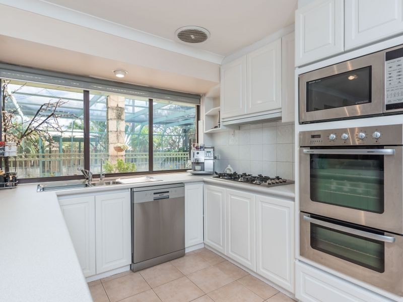 9 Bolwarra Heights, South Lake WA 6164