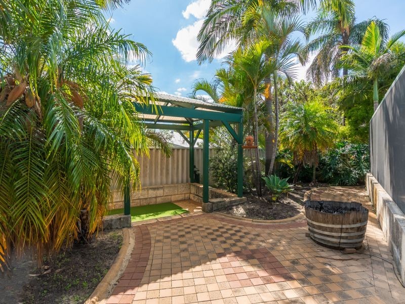 9 Bolwarra Heights, South Lake WA 6164