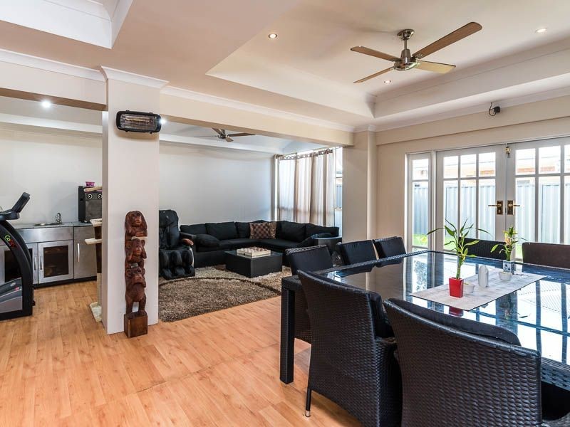 15 Stills Avenue, Harrisdale WA 6112