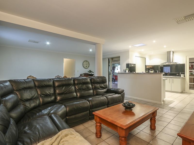 37 Fallow Crescent, Spearwood WA 6163