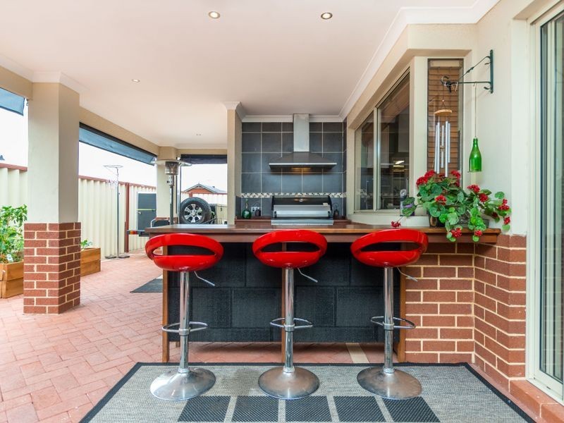 3 Inness Vista, Hammond Park WA 6164