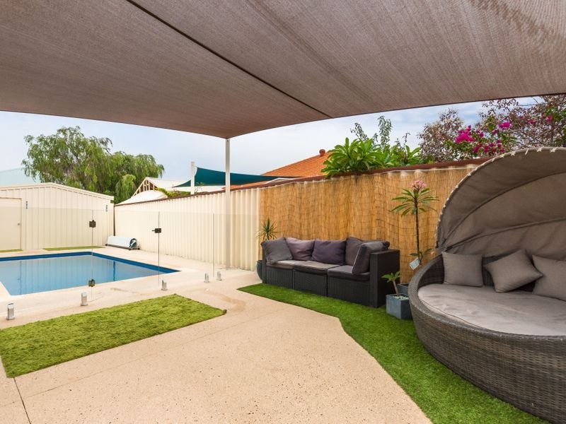 3 Inness Vista, Hammond Park WA 6164