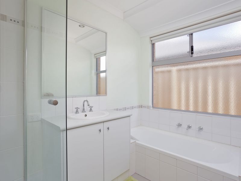 13 Normanby Bend, Success WA 6164