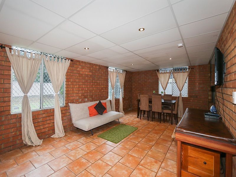 92 Glenbawn Drive, South Lake WA 6164