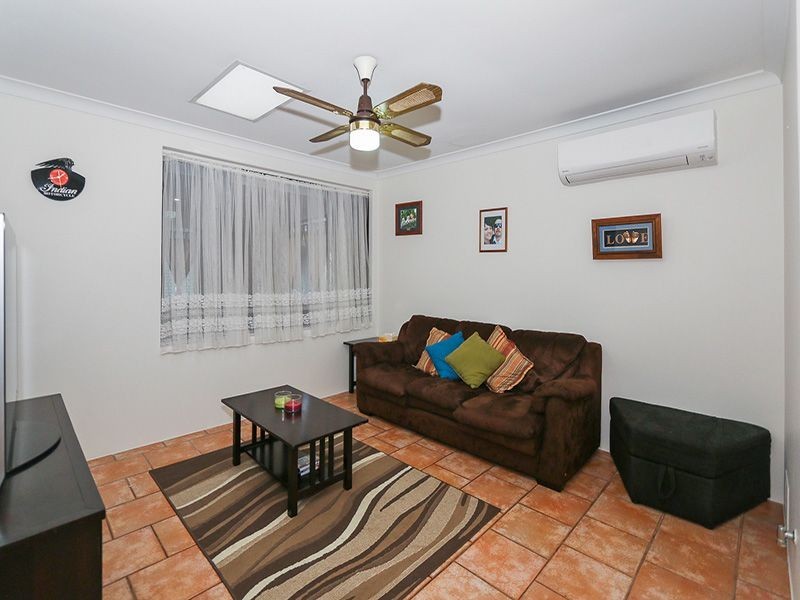 92 Glenbawn Drive, South Lake WA 6164