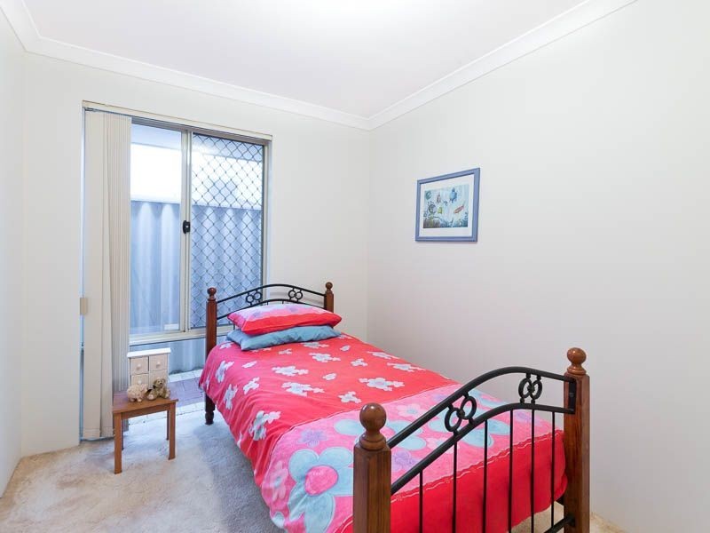 5 Troode Street, Spearwood WA 6163