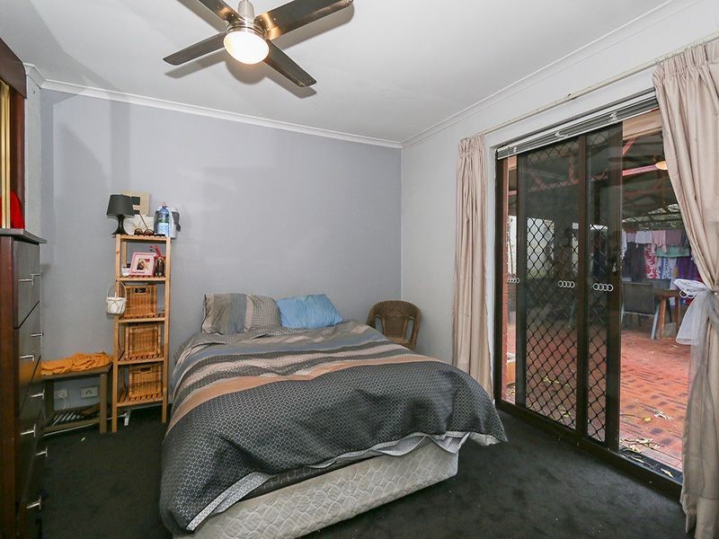 21 Falstaff Crescent, Spearwood WA 6163