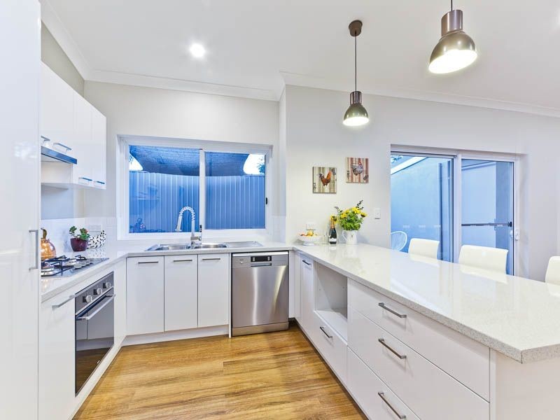 23 Scales Way, Spearwood WA 6163