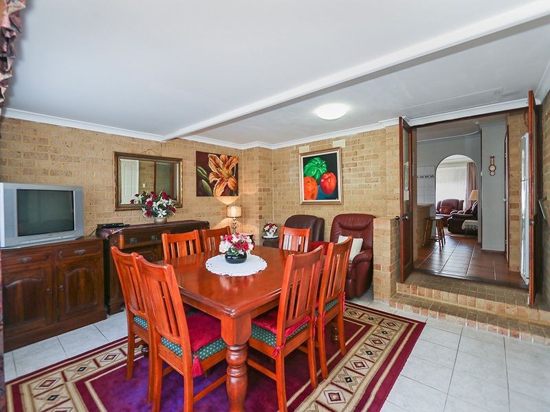 10 March Street, Spearwood WA 6163