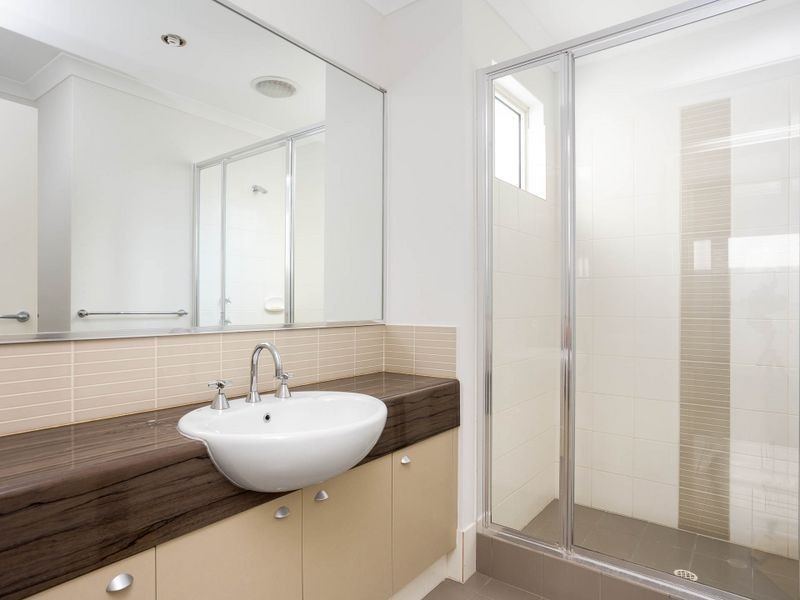 14/1 Humboldt Entrance, Aubin Grove WA 6164