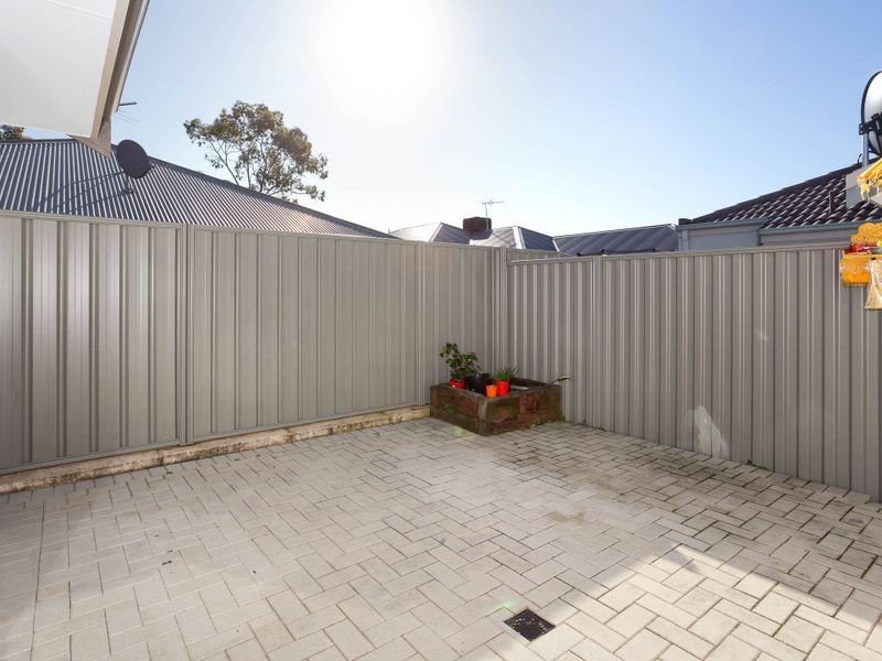 14/1 Humboldt Entrance, Aubin Grove WA 6164