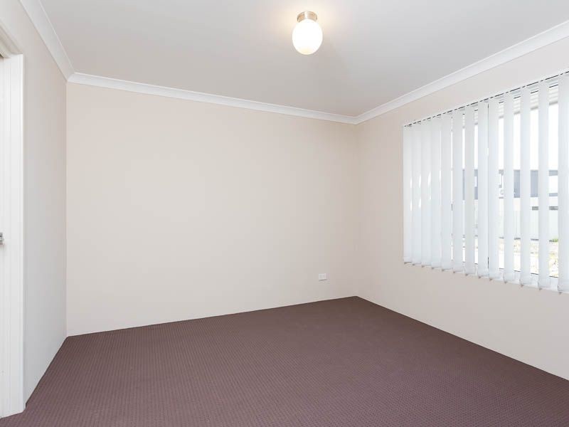 6/2 Positano Crescent, Yangebup WA 6164