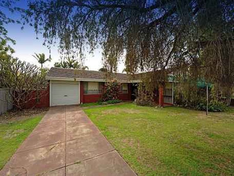 28 Panamuna Drive, Willetton WA 6155