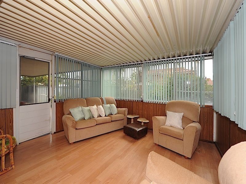 28 Panamuna Drive, Willetton WA 6155