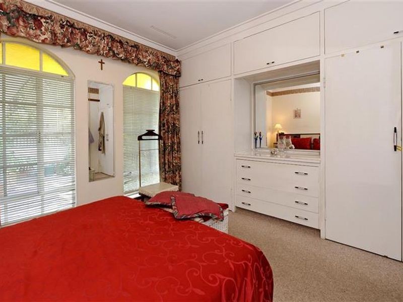 26 Vesta CRESCENT, Shelley WA 6148