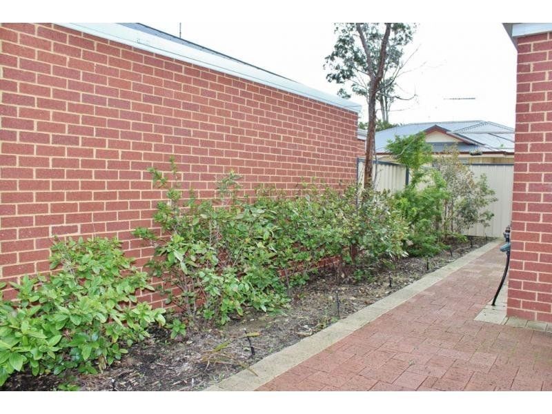 18/54 Sixth Road, Armadale WA 6112